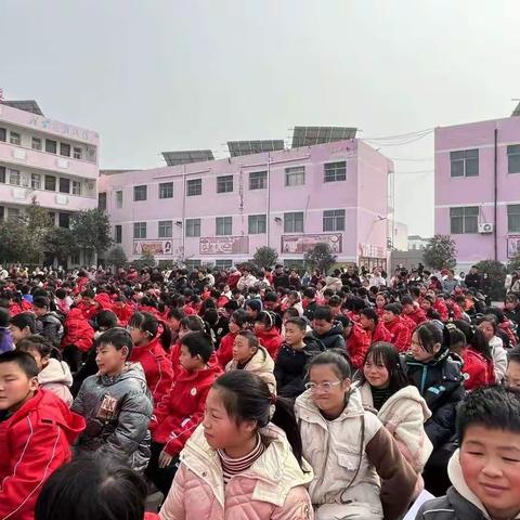 香花镇小 质量检测总结及颁奖大会