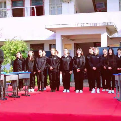 香花镇小第四届诗词大赛暨迎元旦文艺汇演