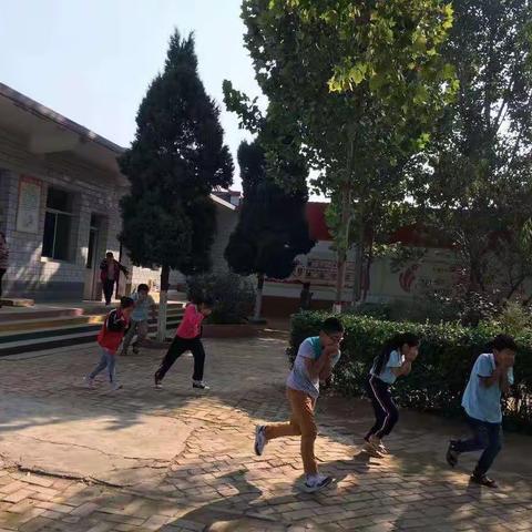 大东张小学消防演练