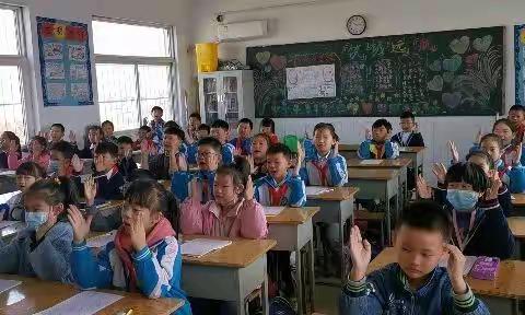 殷都区水冶镇东街小学一班硬笔书法社团掠影