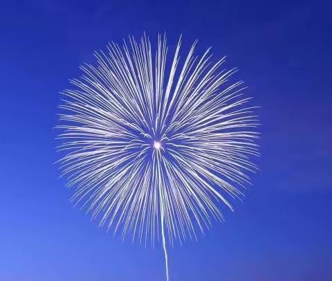 静守时光，以待流年。愿新的365天，你我都是36.5℃