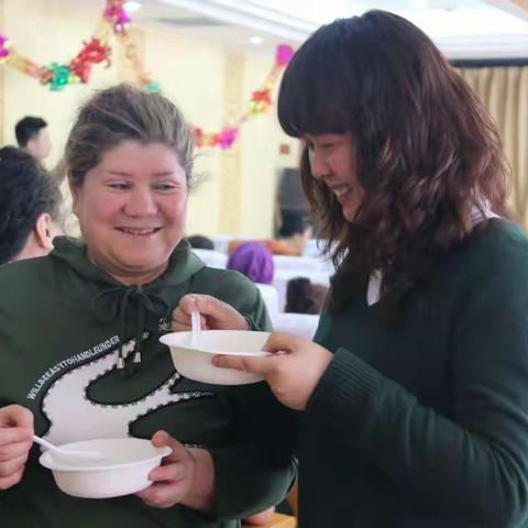 水磨沟区七纺管委会风景社区民族团结闹元宵联欢活动剪影