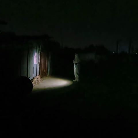 龙潭“大家长”——郑松伟