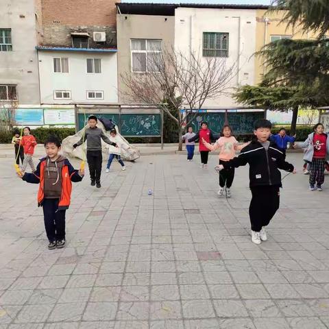 佘家镇老岸中心小学多姿多彩小社团