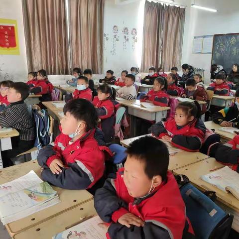 细赏课堂风采，静待满树芳华！——马庄中心小学校内公开课活动