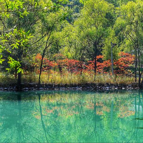 北京小九寨～百里山水画廊滴水湖景区