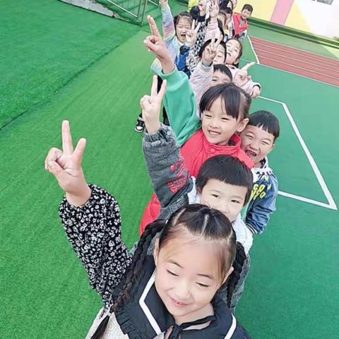 启蒙双语艺术幼儿园清华班精彩回顾