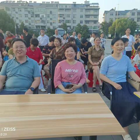 奋进新征程，银龄展风采