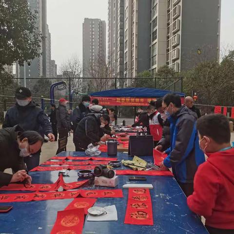 “传播新思想，引领新风尚”杨家社区开展春节送春联活动