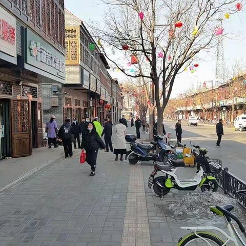 灵石公安交警创卫进行时