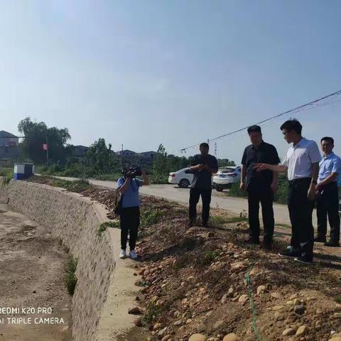 县委副书记（磁县跃峰渠县级河长）到磁县跃峰渠巡查督导河长制工作