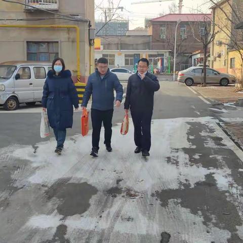 【山水新城 活力汶源】年关将至，温暖先行，振兴社区春节走访老党员
