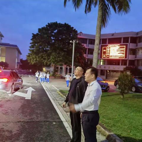 校际交流促发展，分享互鉴共提升。