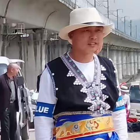 打卡岳岭网红地，放歌秀丽虎头山