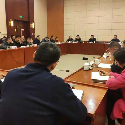 市纪委第五党支部召开党员大会暨民主评议党员会议