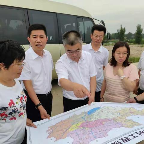 桃城区总河湖长就全区防汛及河湖长制重项工作进行调研视察