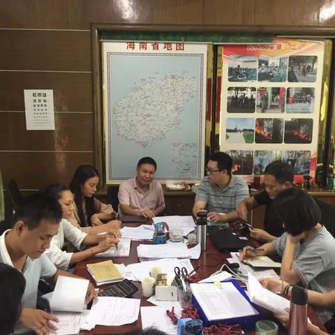 东方市委第九轮专项巡察第五巡察组临时党支部召开“不忘初心、牢记使命”主题教育专题学习会