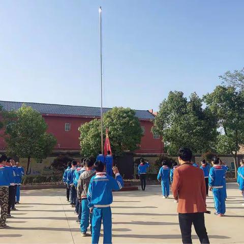 愉怡中小学“文明礼仪伴我行”主题升旗仪式