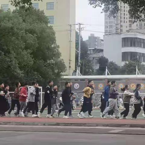 时光匆匆，成长在路上……