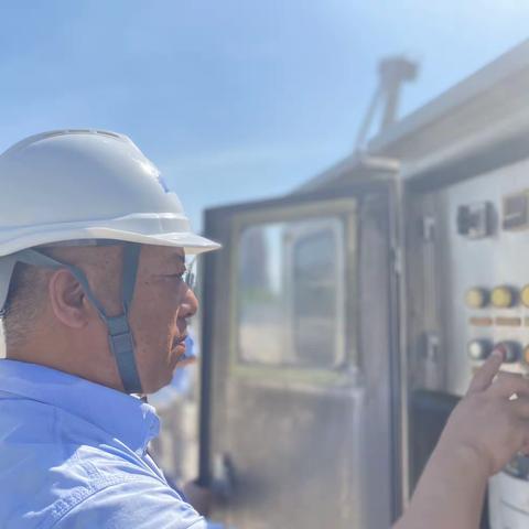 高温下的坚守，二郎庙人尽显“炎”值担当