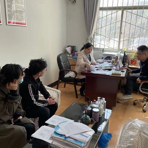 谭家街道龙钢禹华园社区开展“检查消防设施，防范安全风险”活动