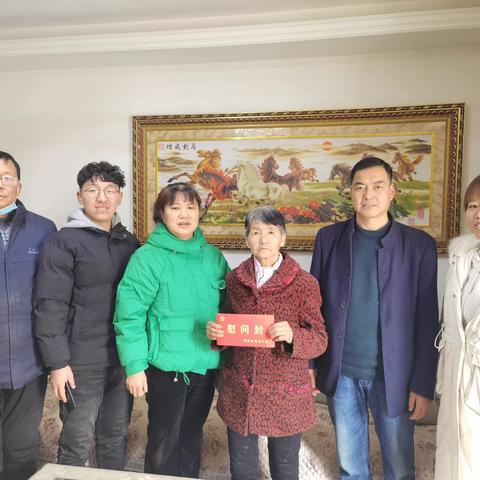 情系边海防  基层送关怀