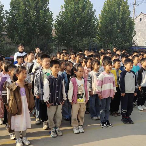 《传统美德根植于心，珍惜粮食践行于行》——高杰小学主题升旗仪式