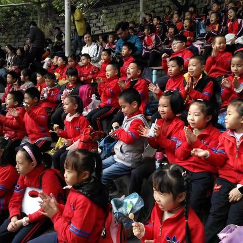 鼓楼实验小学一年二班秋游记