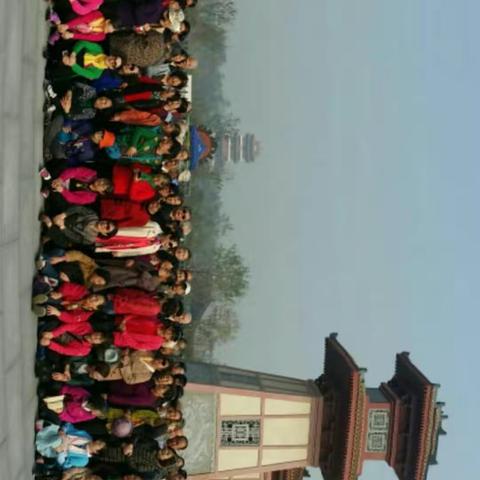 河南中医药大学离退休老师2017年重阳节郑州园博园游记