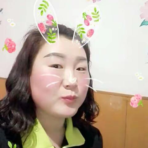 爱臭美😜的女生👩‍❤️‍👩👩‍❤️‍👩