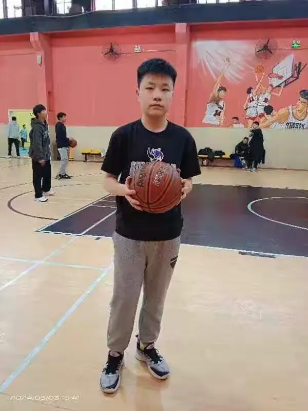 吾生也有涯,而知也无涯————七九班宋子轩(副本)