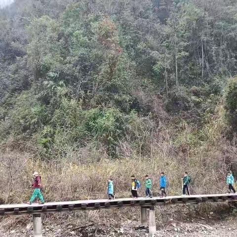大本营青少年户外训练营