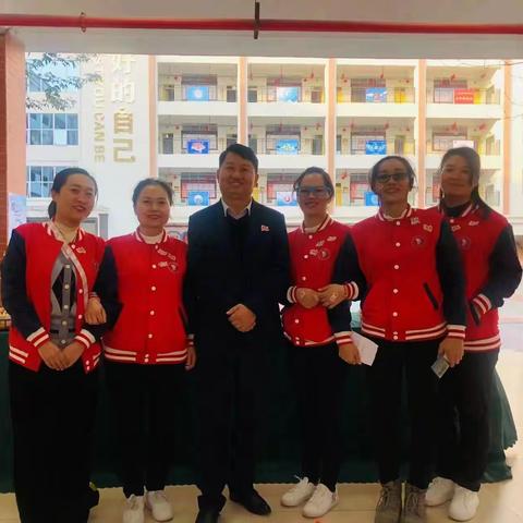 爱的港湾，家的温暖—花广金狮学校生活部剪影