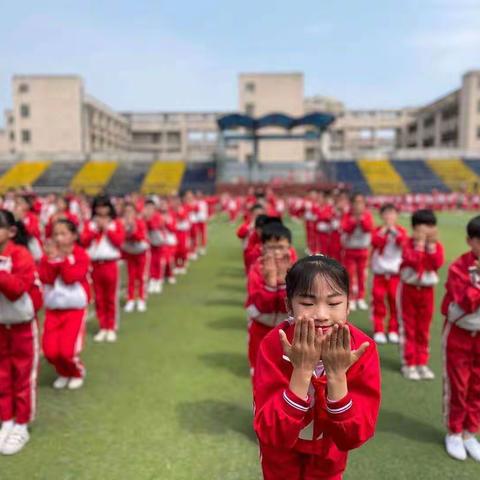 石榴少年 欢乐律动——横峰二小韵律操比赛纪实