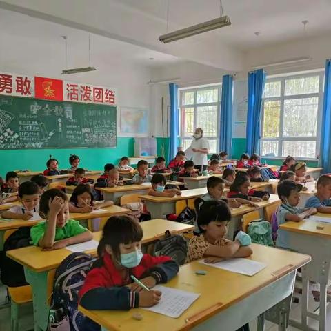 以赛促学练精兵--红旗镇育才学校举行”以赛促学“活动