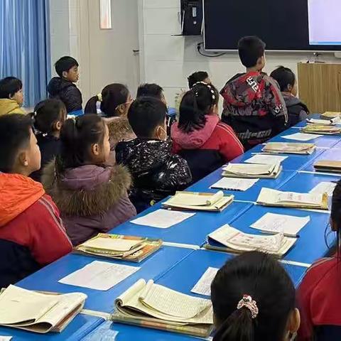 高效复习促发展，集聚智慧指方向——实验小学狮子楼校区低年级语数复习公开课