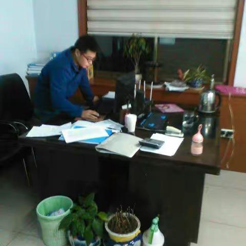 就业办的一天工作纪实