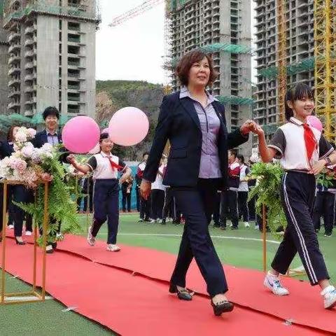 金秋送清风，老师你最美——逸夫回族小学庆祝第36个教师节颁奖盛典