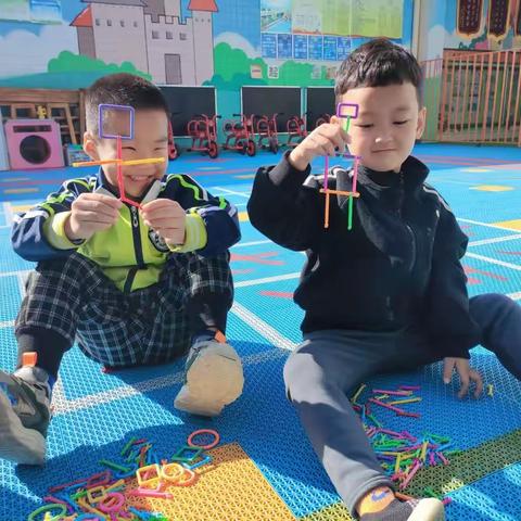 童禧幼儿园——中班主题活动《用友谊浇灌童年👫》