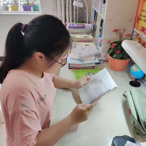 鸣奏青春旋律，抒写暑期篇章---泗洪县洪桥学校七年级暑假好作业展示