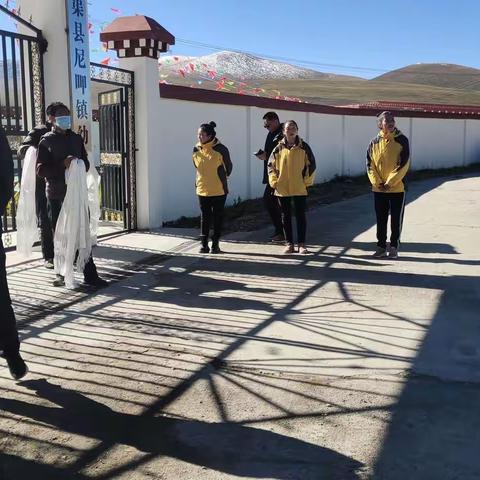 中秋送温暖，情系幼儿园