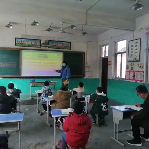 课堂磨练展风采，观摩交流促成长