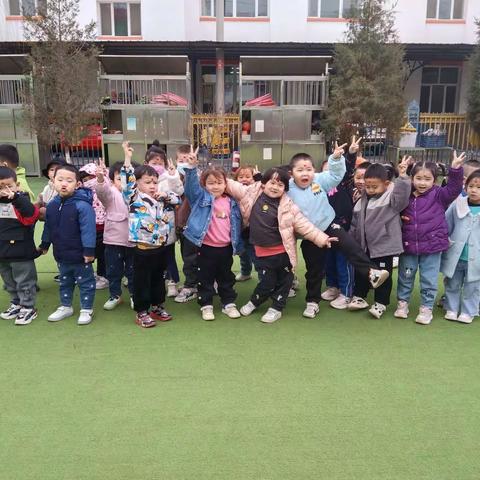 开学第一周-苗苗一班快乐小神童^O^