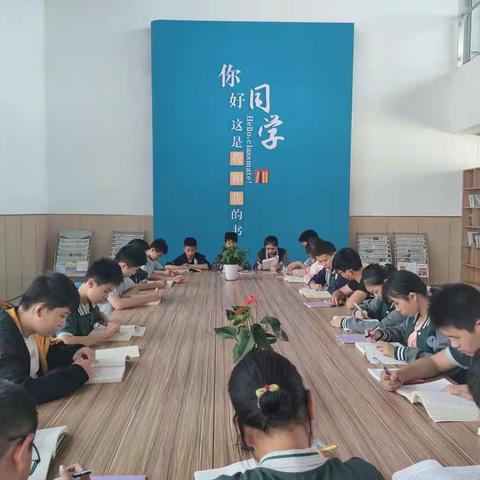 阅读悦读——豫新初级中学“真阅读”活动纪实