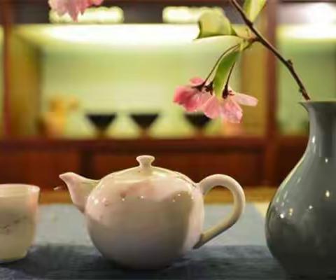 现在年轻人做什么低成本创业项目,适合穷人没本钱的创业路,做什么小生意好