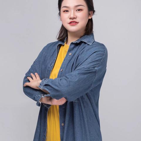 美术老师——张昊寻