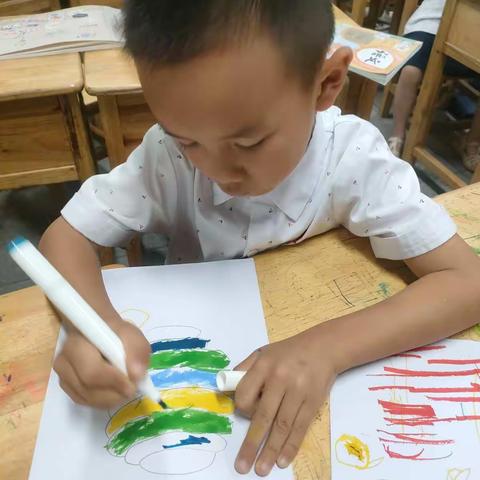 中航城小学2201美术课后班