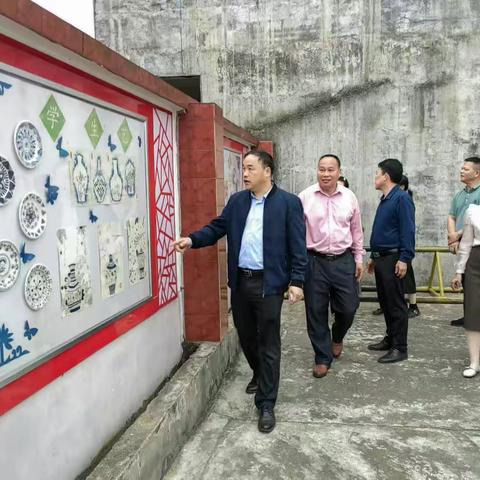 “寻找美、创造美”书画校园