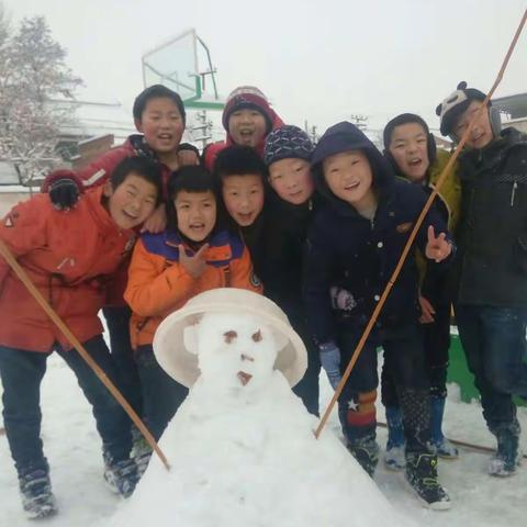 2018年的第一场雪，我们在一起！