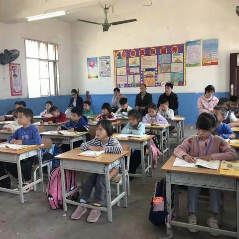 有效课堂，研无止境——记2022年春季期三里镇大周小学数学组第一次教研活动。